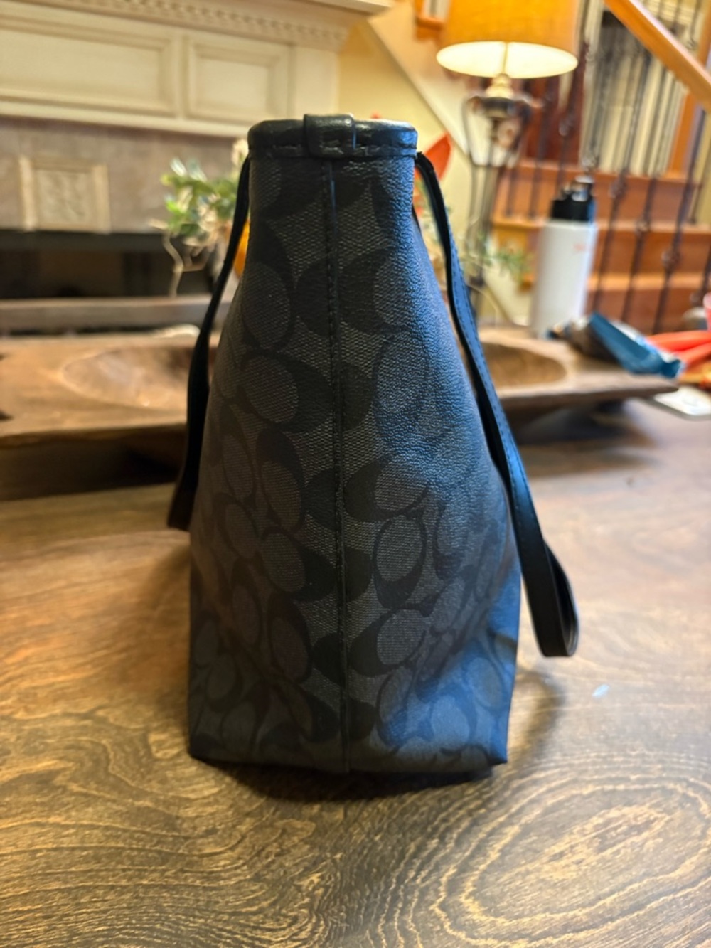 Preloved Coach Black Signature Logo Canvas Tote - Picture 3 of 17